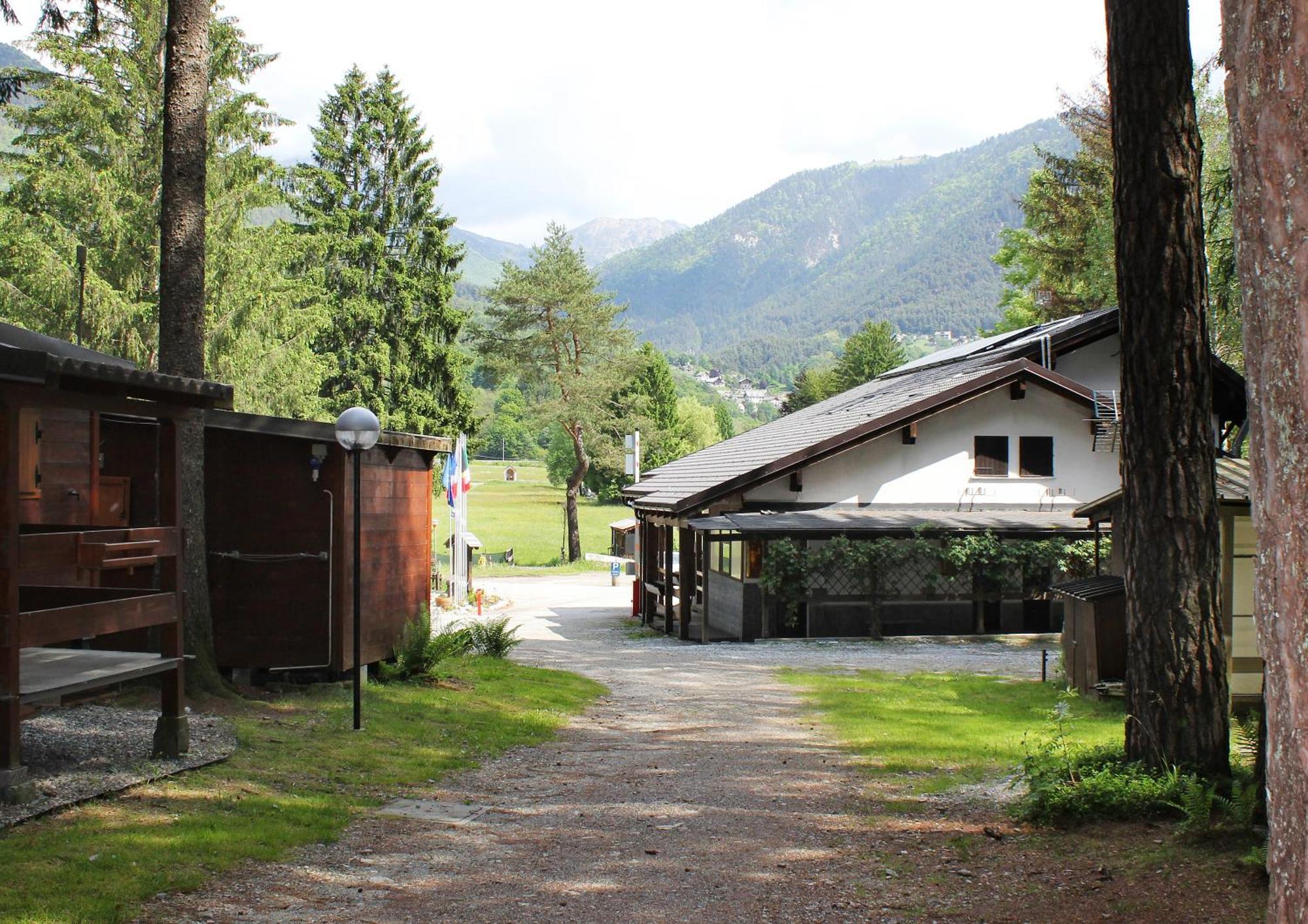 Camping La Pineta Santa Maria Maggiore Dış mekan fotoğraf